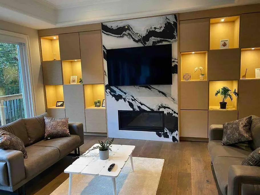 Luxury 6 Bedrooms Villa With Spacious Indoor Toronto 0*,